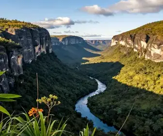 Descubra o Vale do Rio Claro no Parque Nacional da Chapada dos Guimarães