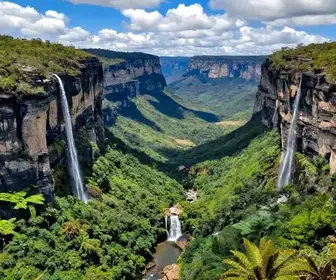 Explorando o Circuito das Cachoeiras da Chapada dos Guimarães: Um Guia Completo