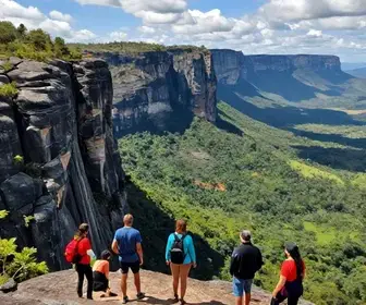 Explorando o Turismo de Aventura em Cuiabá: Modalidades e Dicas de Operadores